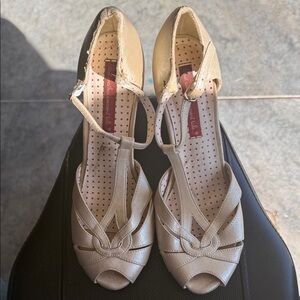 B.A.I.T Beige Women's T-Strap Heels